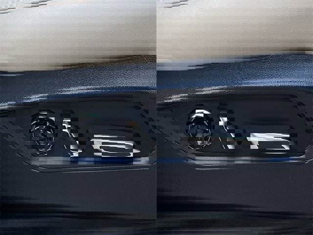 Certified 2023 Acura MDX FWD w/ Technology Package image 30