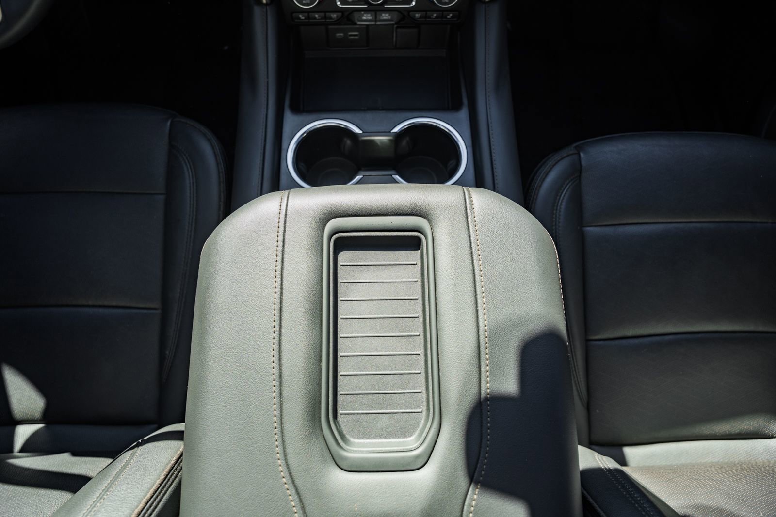 Used 2023 Chevrolet Tahoe High Country image 32