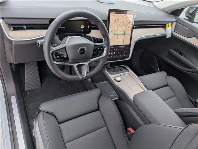 New 2025 Volvo EX90 Plus w/ Protection Package Premier image 3