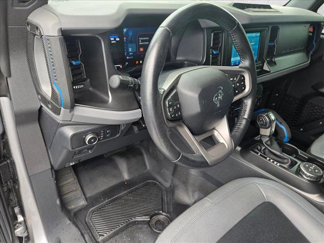 Used 2022 Ford Bronco Black Diamond w/ Sasquatch Package image 9