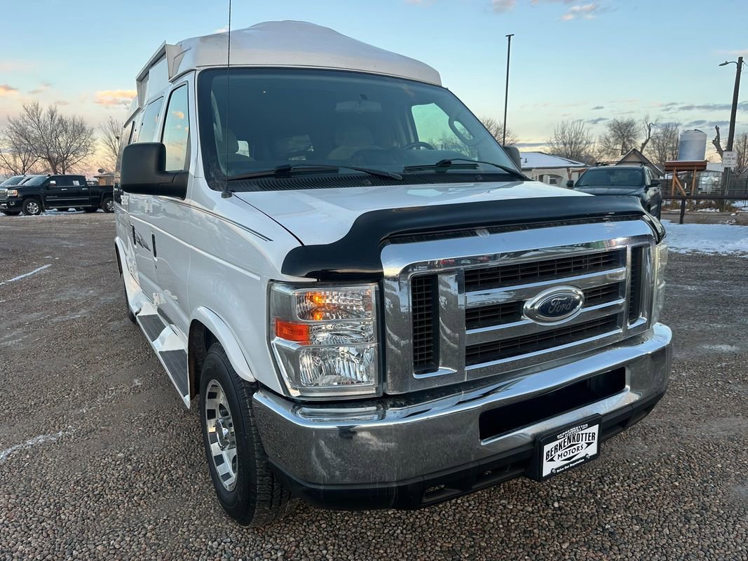 Used 2010 Ford E-150 and Econoline 150 image 3