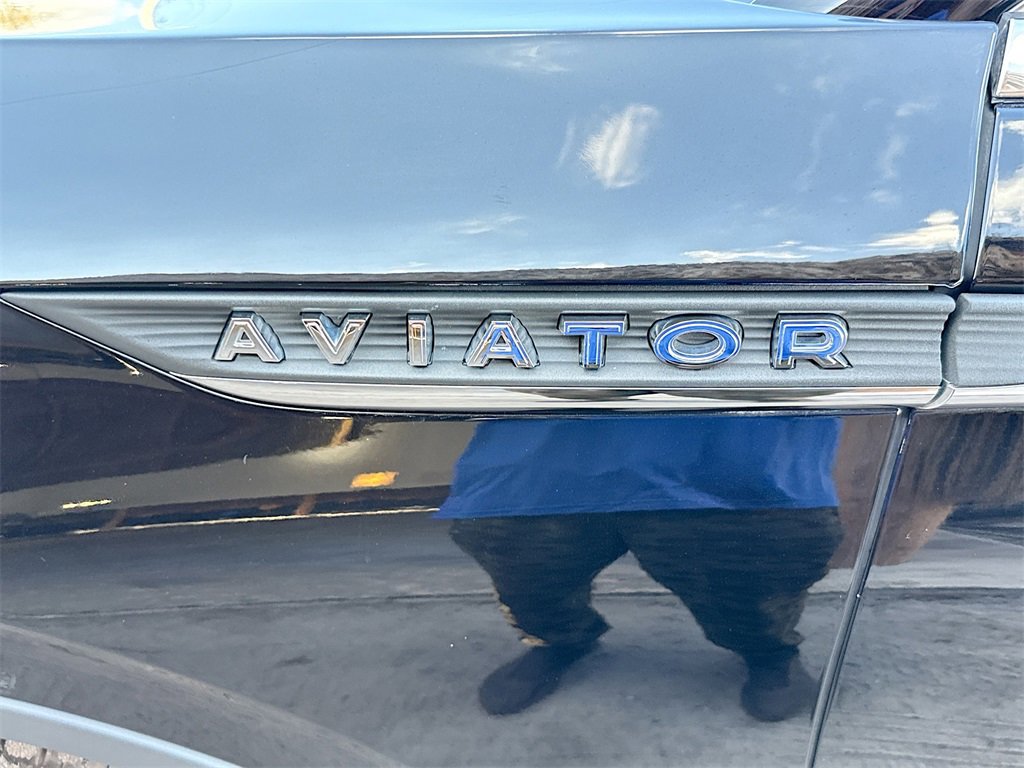 Used 2023 Lincoln Aviator Reserve image 36