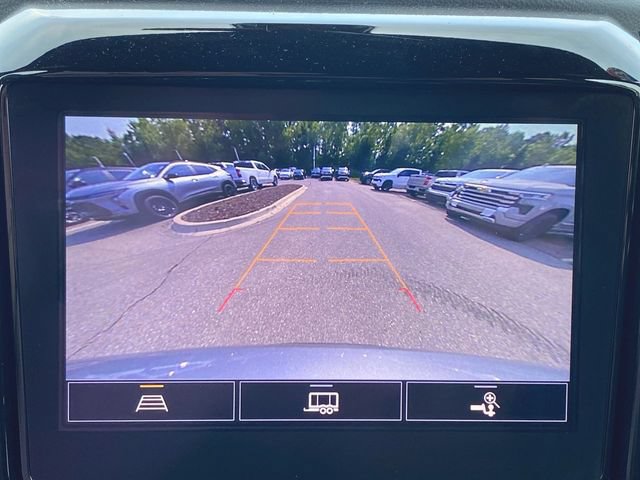 Used 2023 Chevrolet Traverse LT FWD image 14