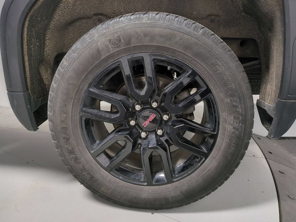 Used 2022 GMC Sierra 1500 Elevation w/ Driver Alert Package I AWD/4WD image 15