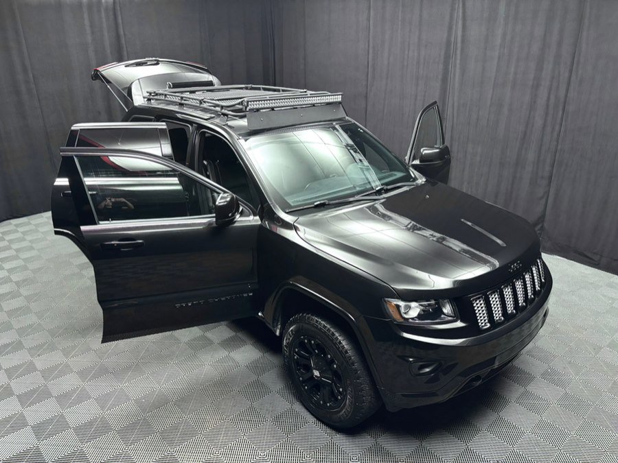 Used 2015 Jeep Grand Cherokee Altitude AWD/4WD image 21