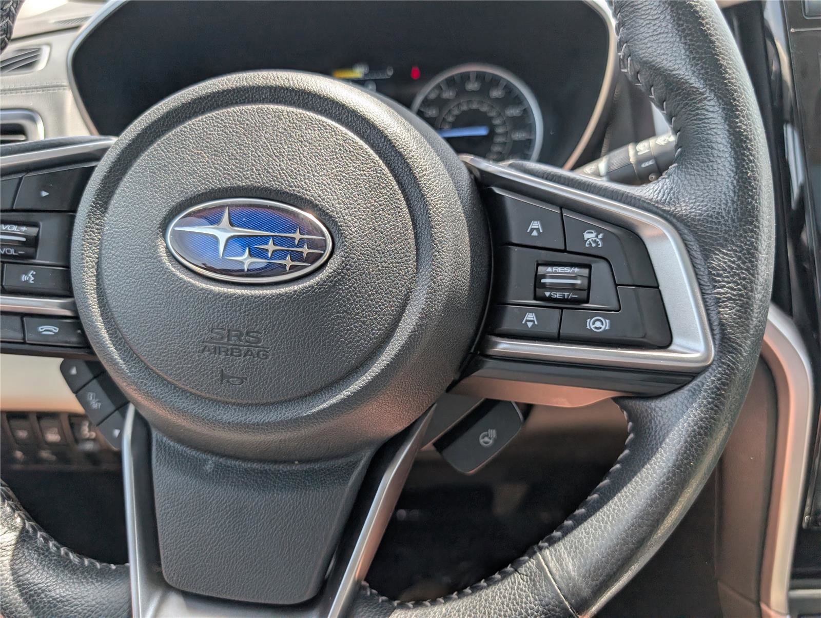 Used 2022 Subaru Ascent Limited w/ Technology Package AWD/4WD image 27