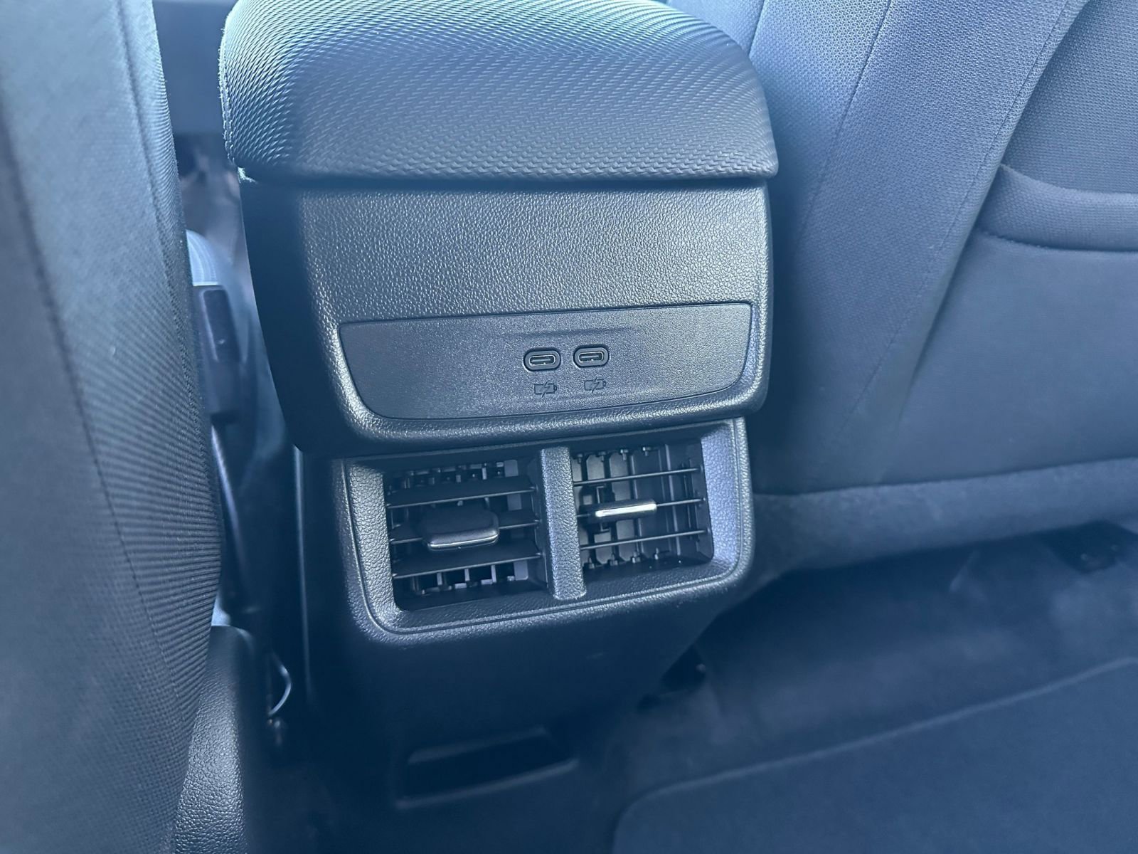 Used 2025 Chevrolet Equinox LT image 23