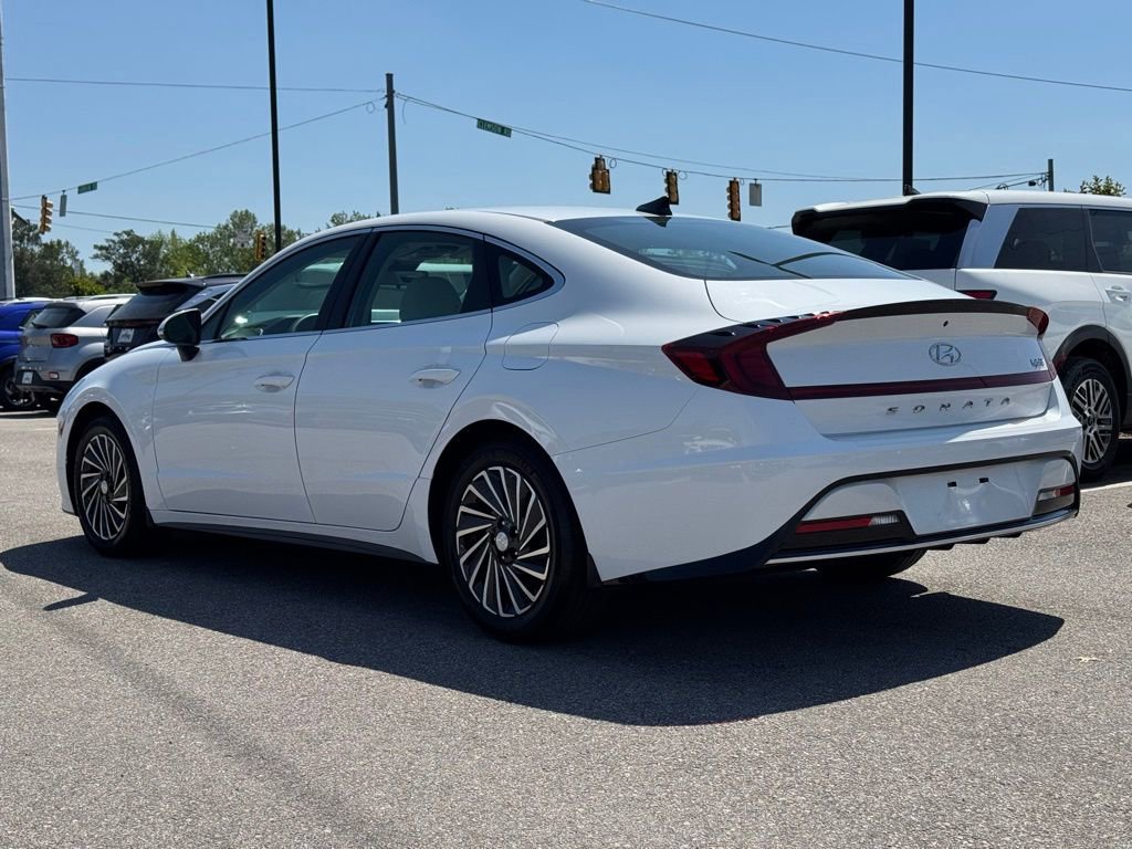 Certified 2023 Hyundai Sonata SEL w/ Cargo Package FWD image 10