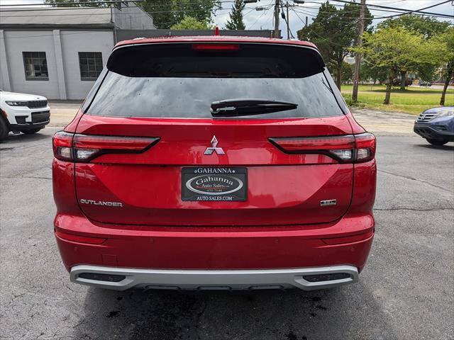Used 2022 Mitsubishi Outlander SEL FWD image 4