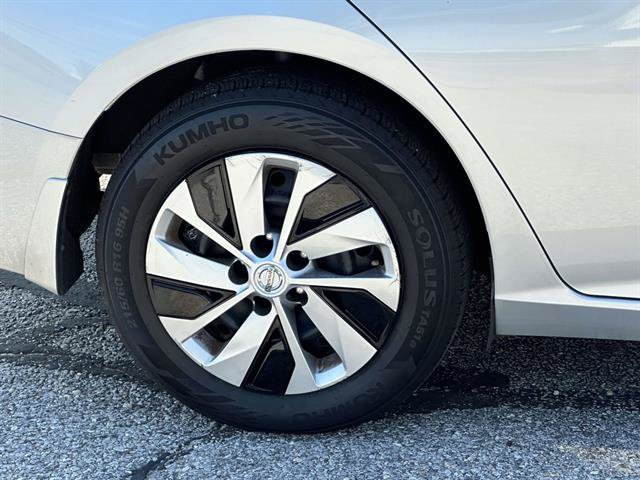 Used 2019 Nissan Altima 2.5 S FWD image 7