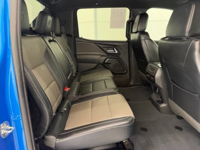 Used 2026 Chevrolet Silverado EV Trail Boss AWD/4WD image 27
