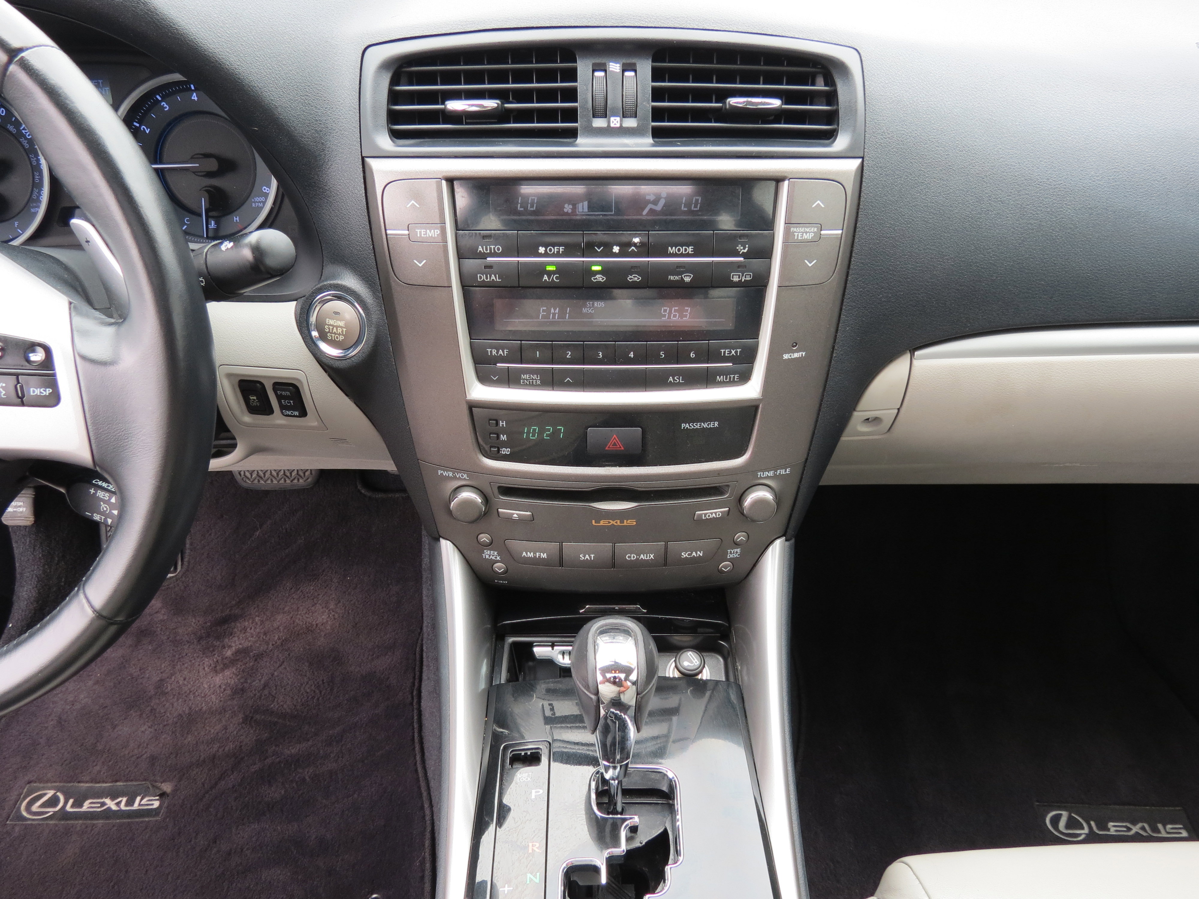 Used 2011 Lexus IS 250 RWD image 20