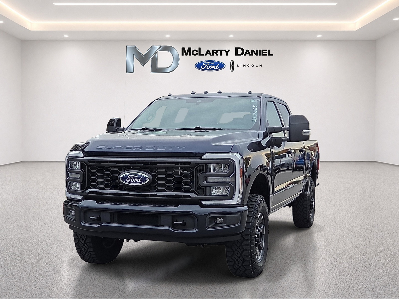 Certified 2024 Ford F350 Lariat w/ Tremor Off-Road Package AWD/4WD image 2
