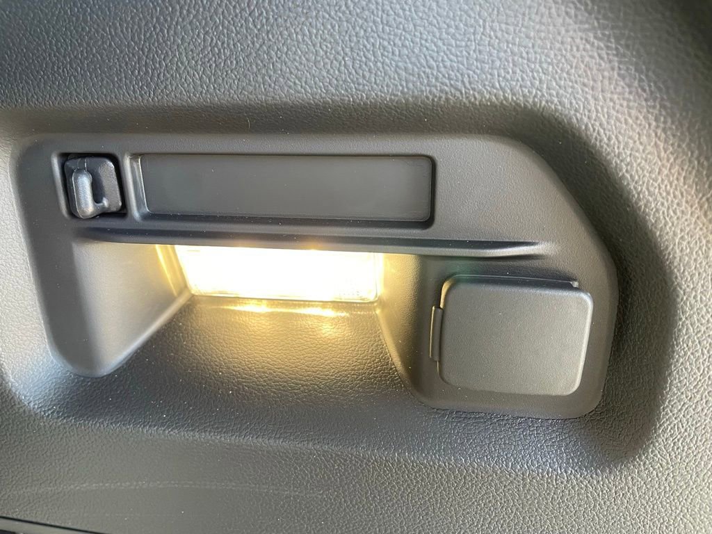 New 2026 Ford Explorer Active w/ Active Comfort Package image 25