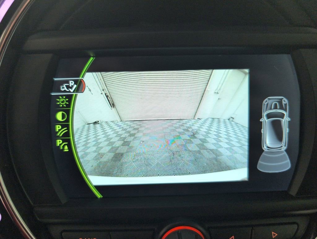 Used 2018 MINI Cooper 2-Door Hardtop image 28