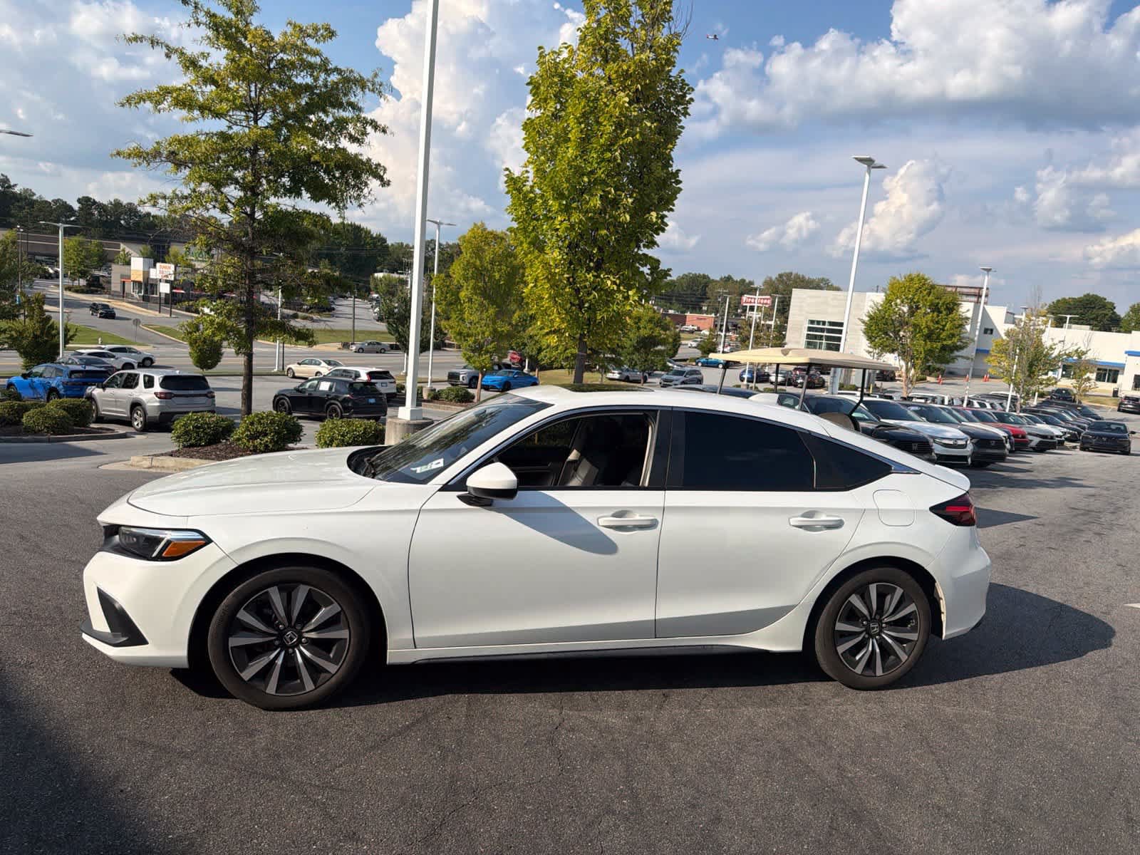 Used 2023 Honda Civic EX-L image 6