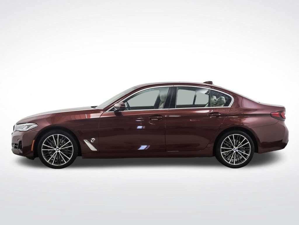 Certified 2023 BMW 530i xDrive AWD/4WD image 2