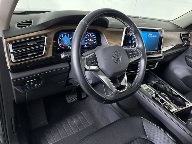 Used 2025 Volkswagen Atlas SE FWD image 10