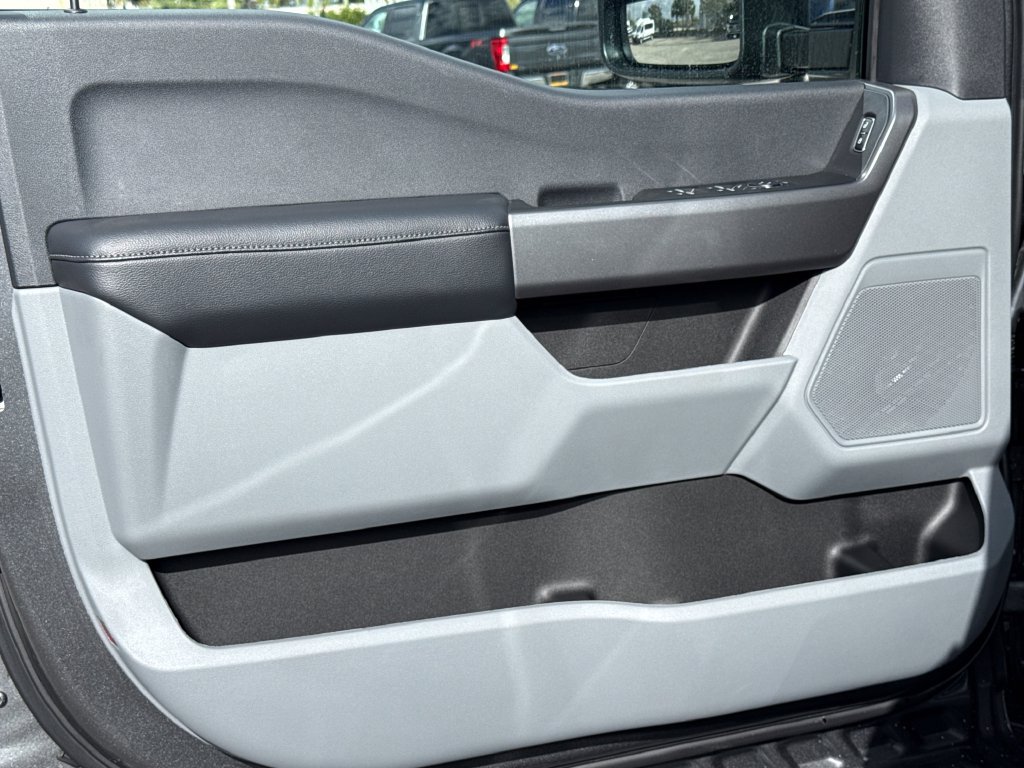 New 2026 Ford F250 XL w/ STX Appearance Package AWD/4WD image 18