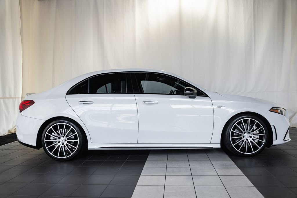 Used 2021 Mercedes-Benz A 35 AMG 4MATIC image 3