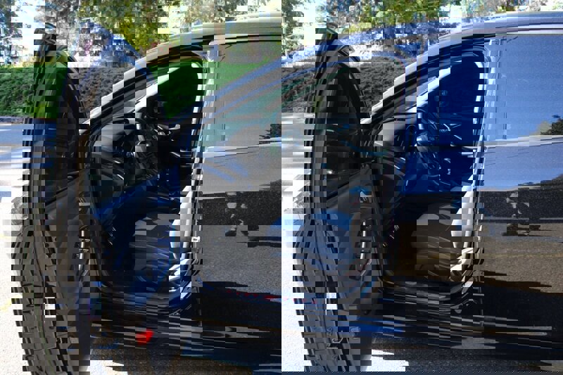 Used 2018 Ford Focus ST FWD image 5