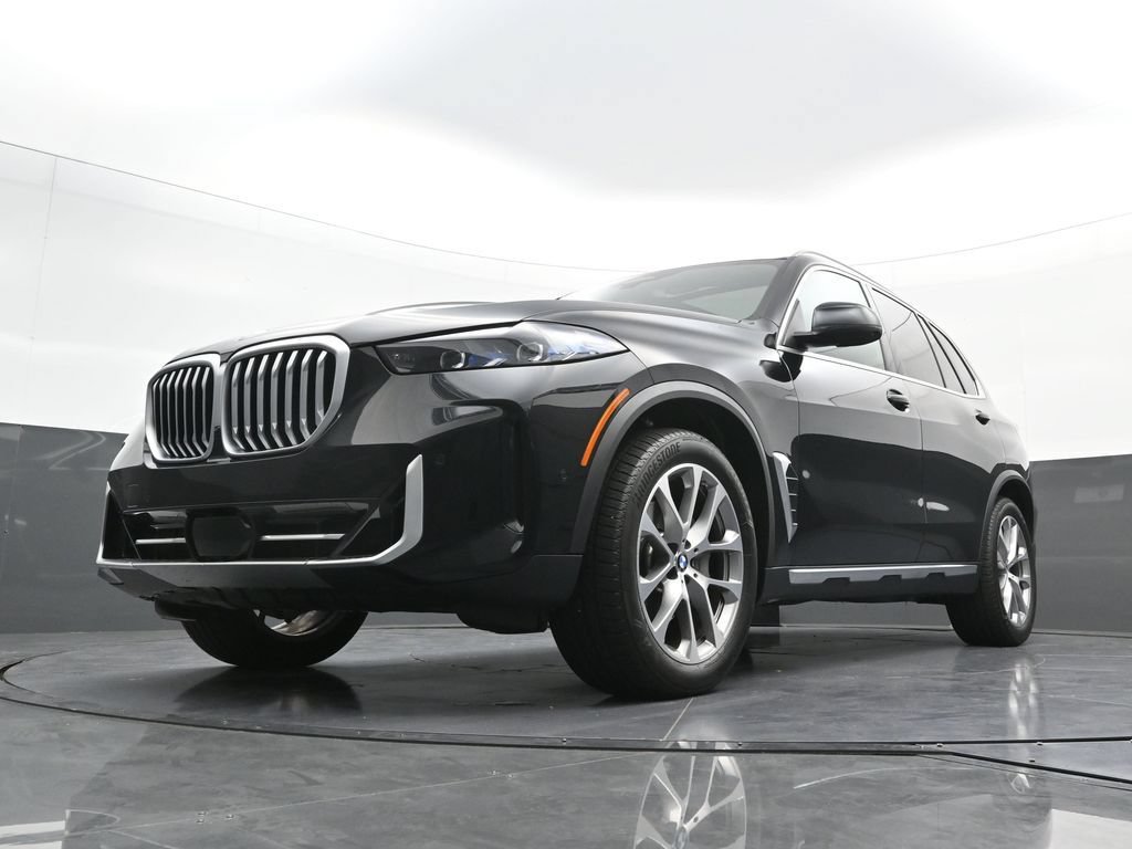 Used 2026 BMW X5 xDrive40i AWD/4WD image 24