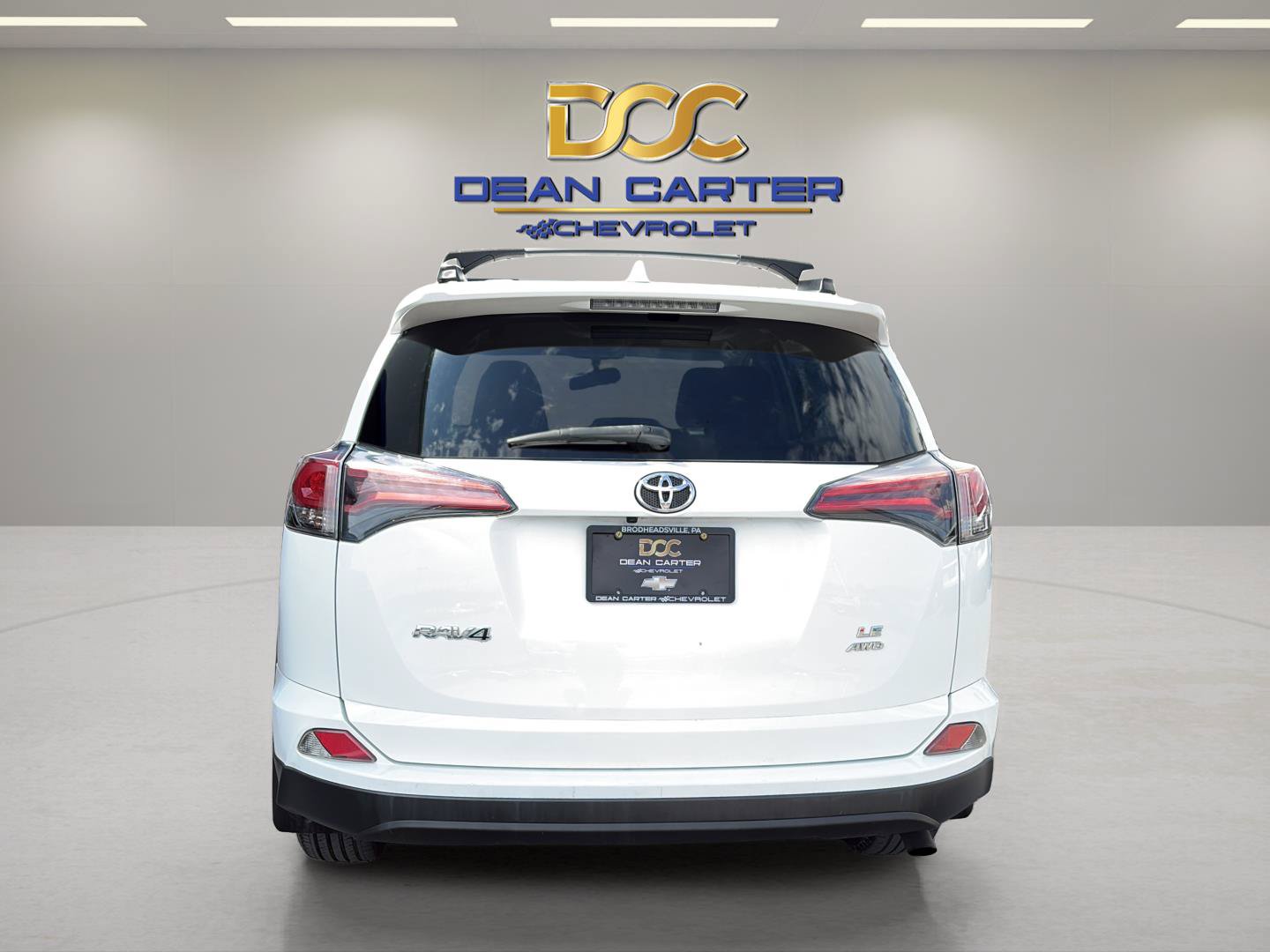 Used 2016 Toyota RAV4 LE AWD/4WD image 4