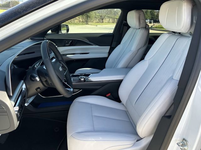 New 2026 Cadillac Lyriq Sport RWD image 21