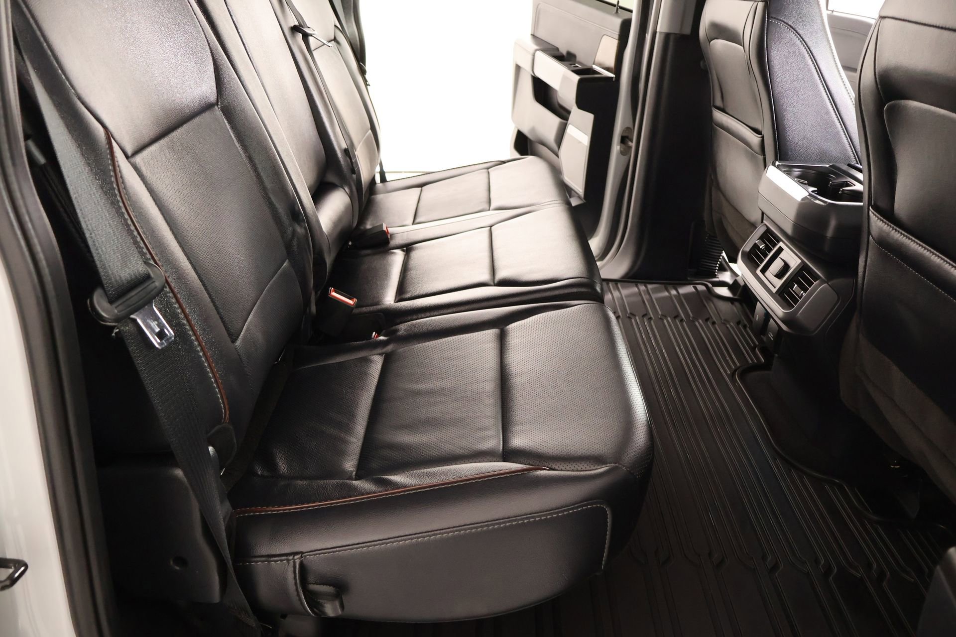 Used 2023 Ford F150 Lariat w/ FX4 Off-Road Package image 17