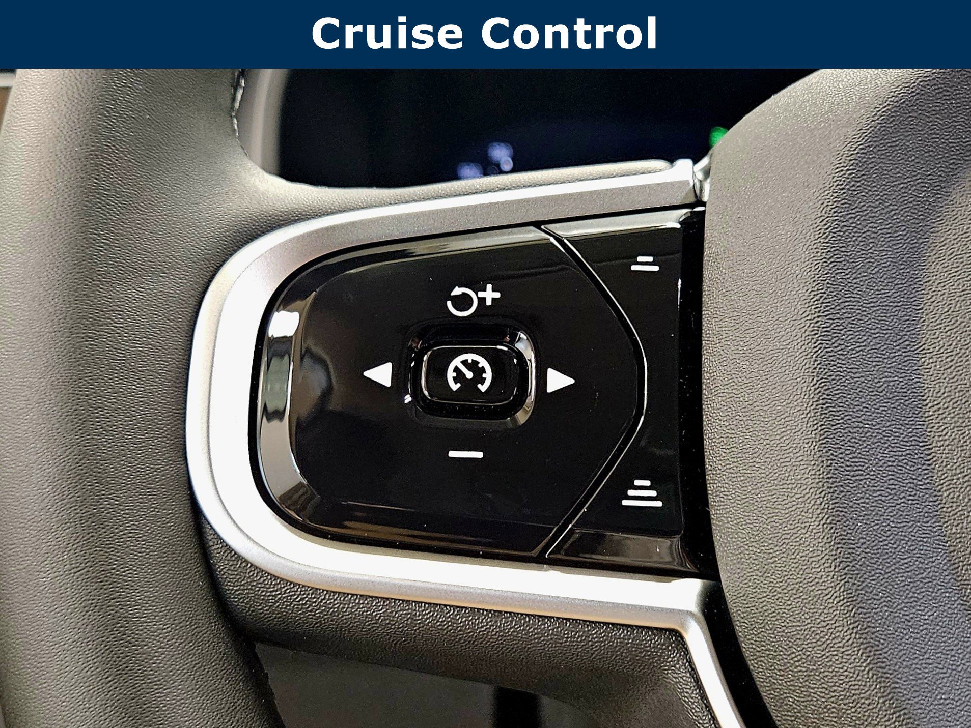 New 2026 Volvo XC90 B6 Plus image 38