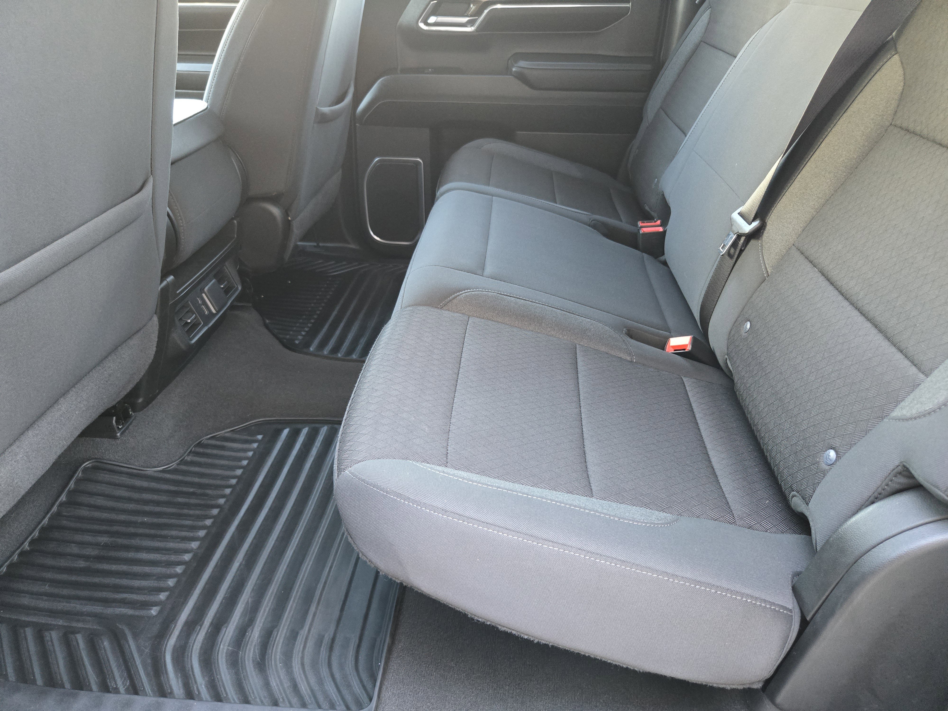 Used 2024 Chevrolet Silverado 1500 LT w/ Convenience Package II image 22