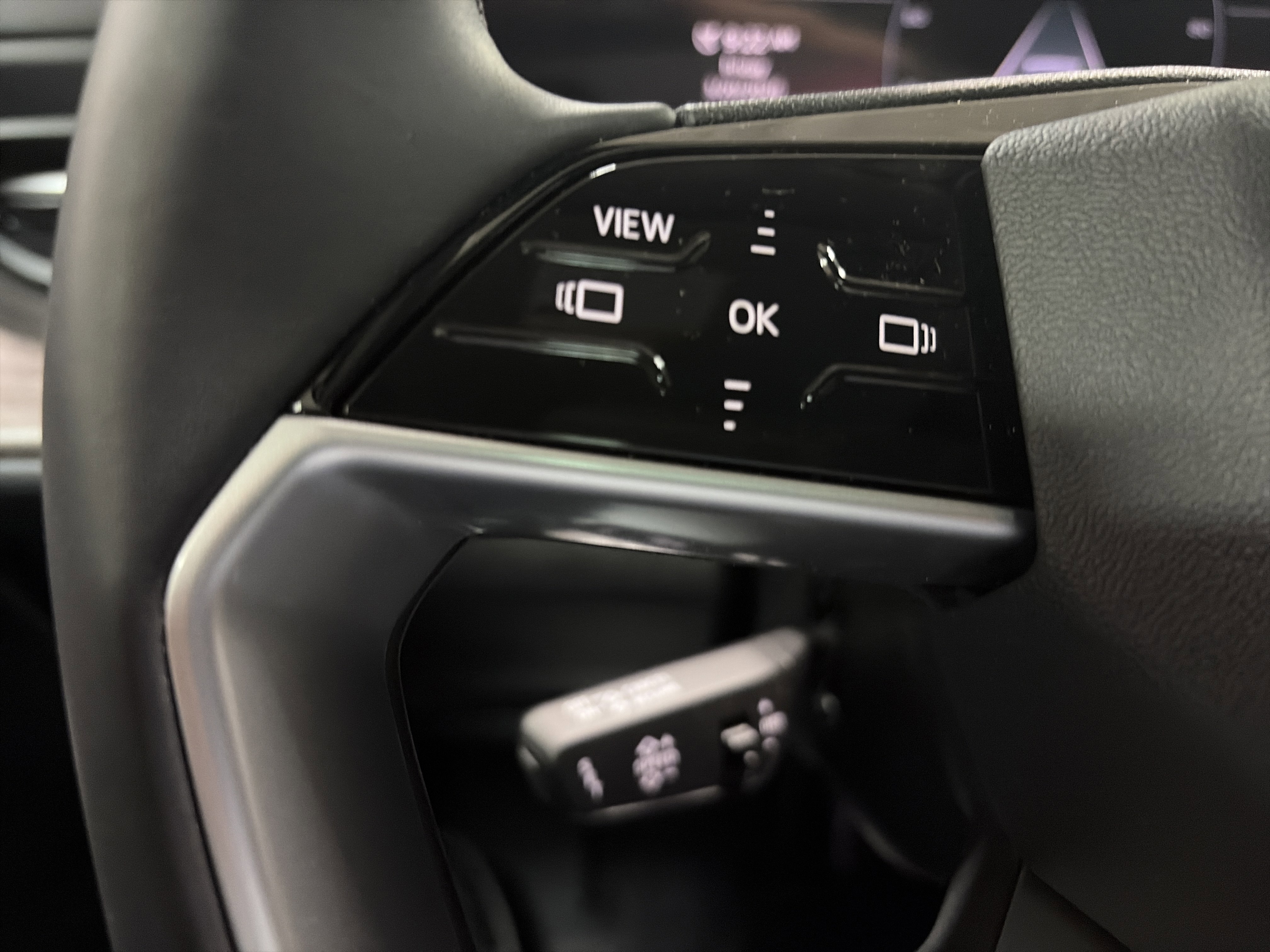 Certified 2025 Audi Q5 Premium w/ Convenience Package image 16