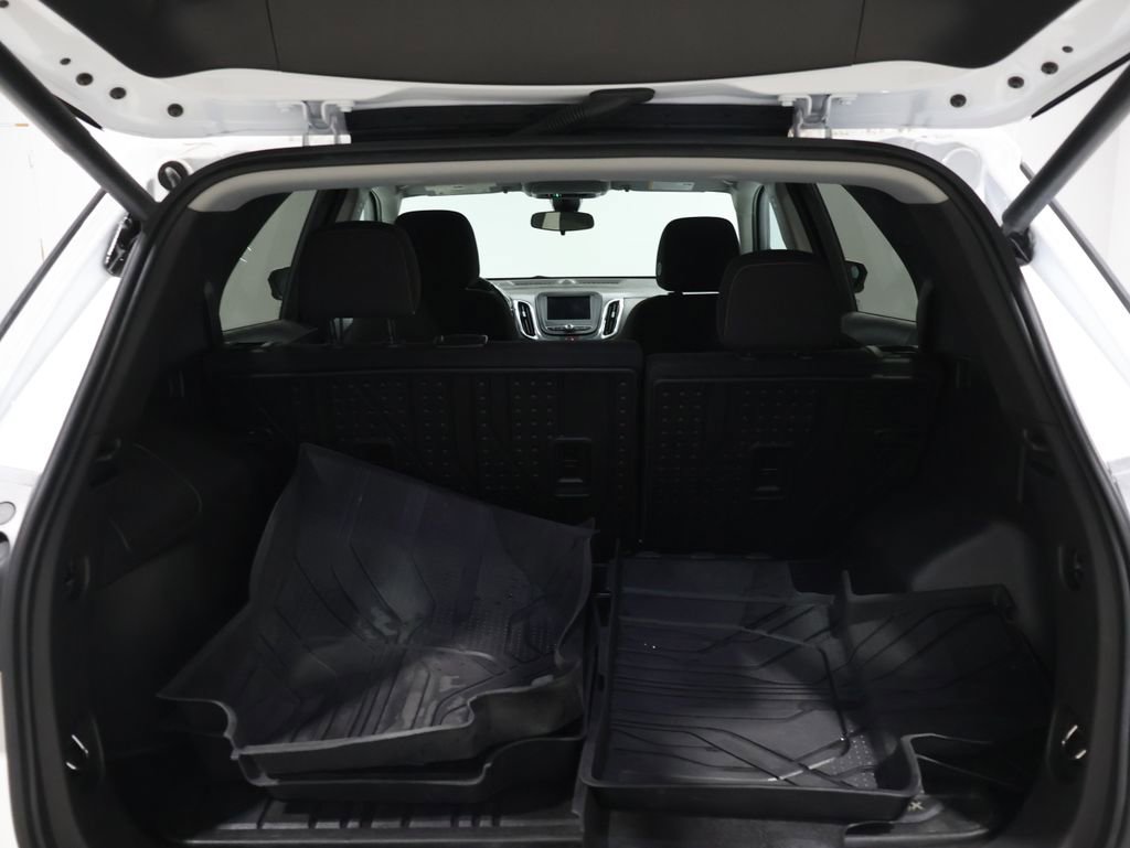 Used 2022 Chevrolet Equinox LT image 18