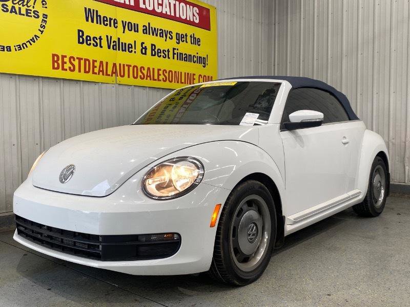 Used 2016 Volkswagen Beetle 1.8T Denim FWD image 1