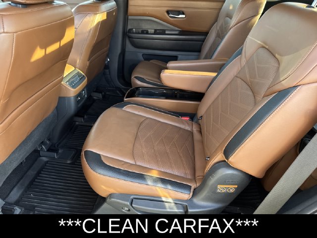 Used 2023 Nissan Pathfinder Platinum AWD/4WD image 15