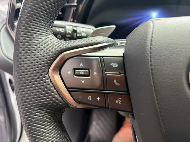 Used 2025 Lexus TX 500h AWD w/ Technology Package image 23