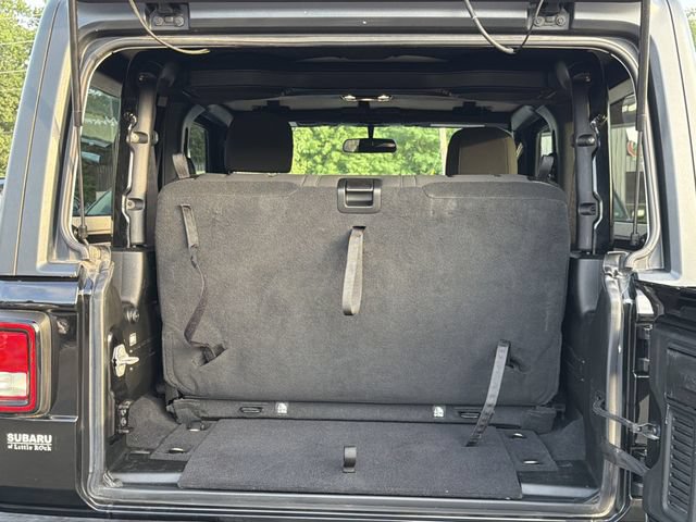 Used 2021 Jeep Wrangler Rubicon AWD/4WD image 14