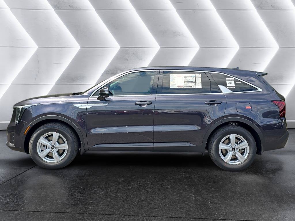 New 2026 Kia Sorento LX FWD image 2
