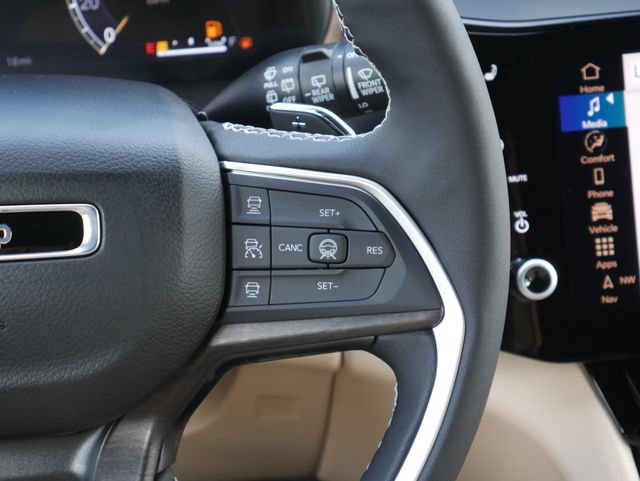 New 2027 Jeep Grand Cherokee Limited AWD/4WD image 20