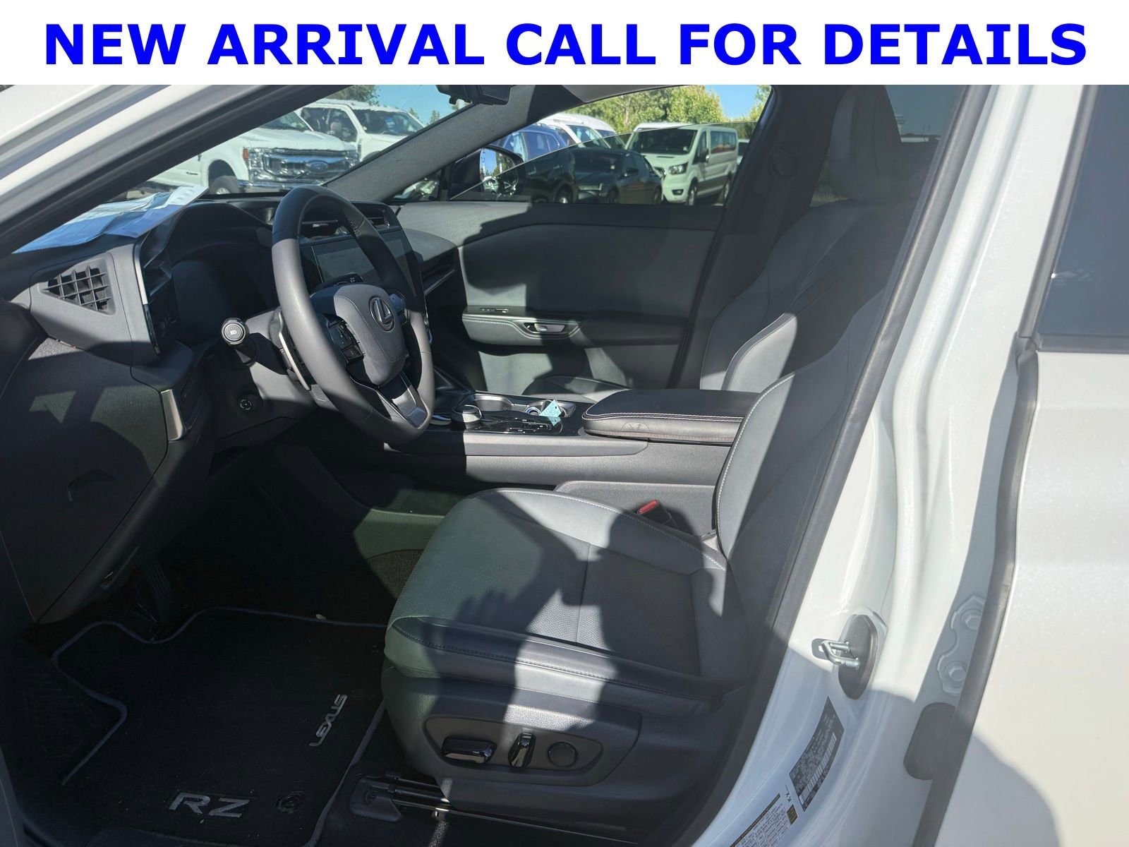 Used 2024 Lexus RZ 300e Premium image 11