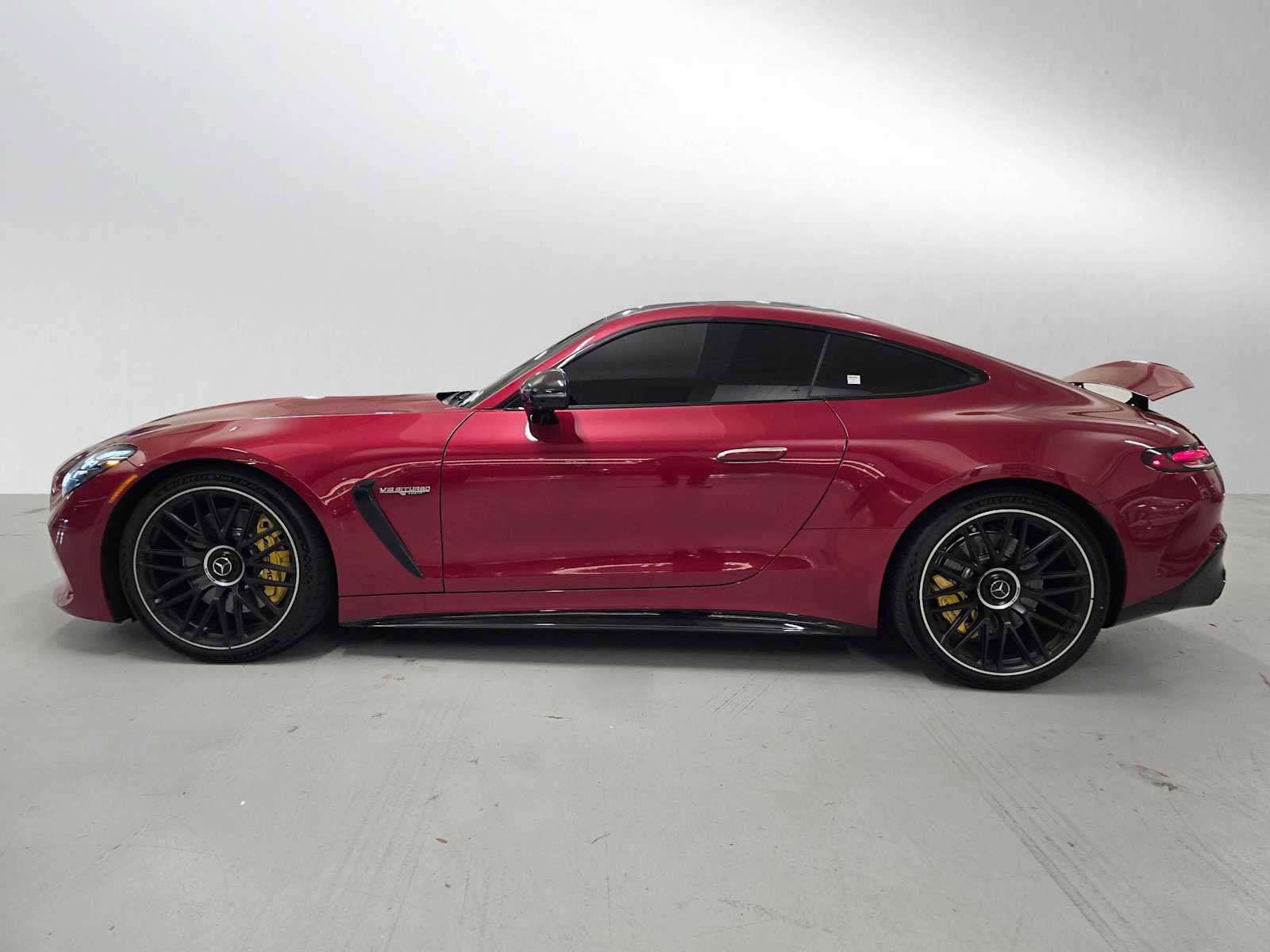 Used 2024 Mercedes-Benz AMG GT 55 image 2