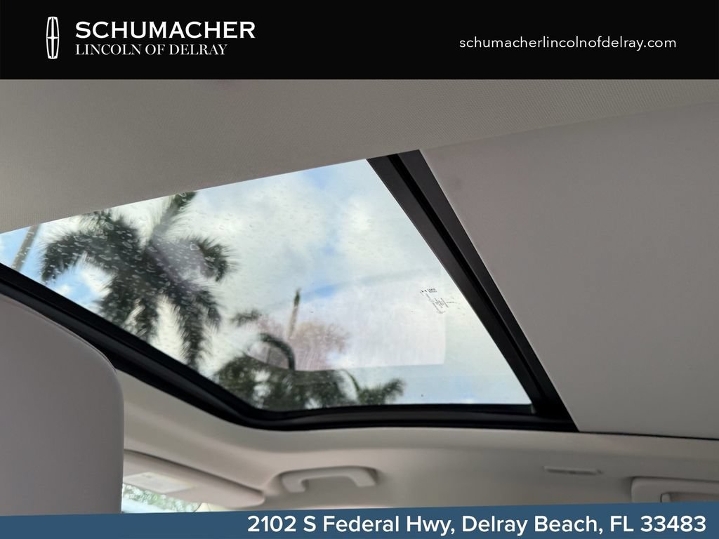 New 2026 Lincoln Aviator 2WD w/ Jet Appearance Package image 14