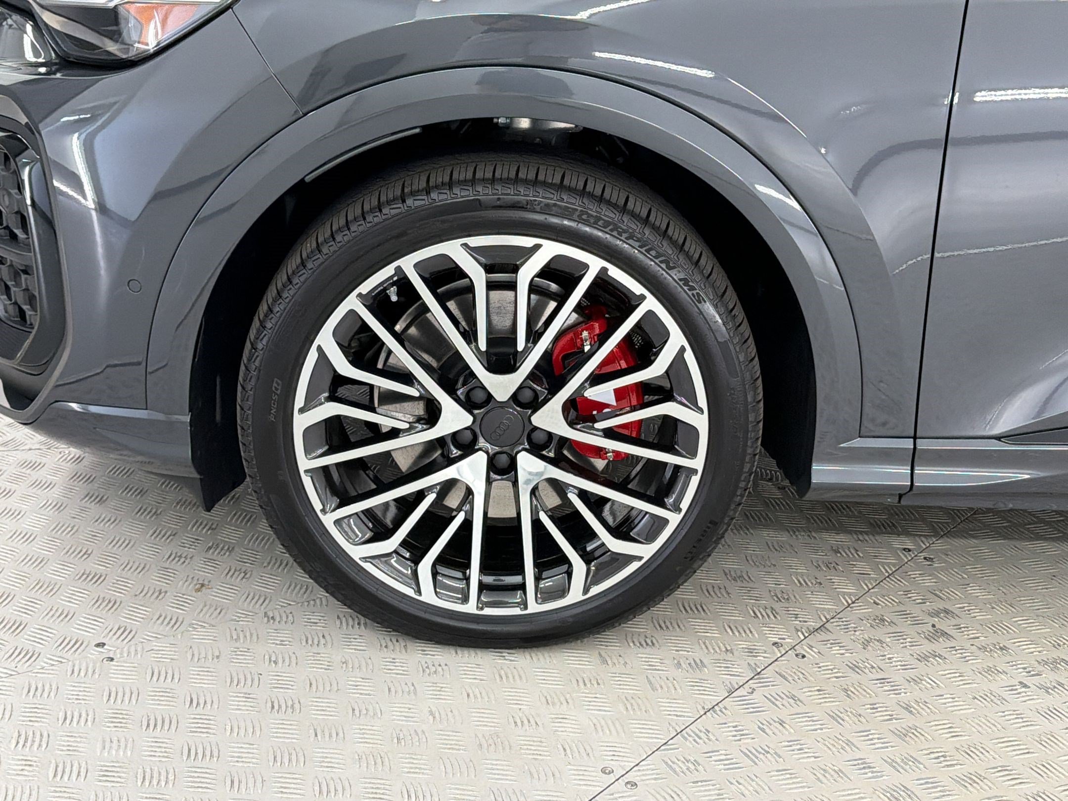 New 2026 Audi SQ5 Prestige AWD/4WD image 13