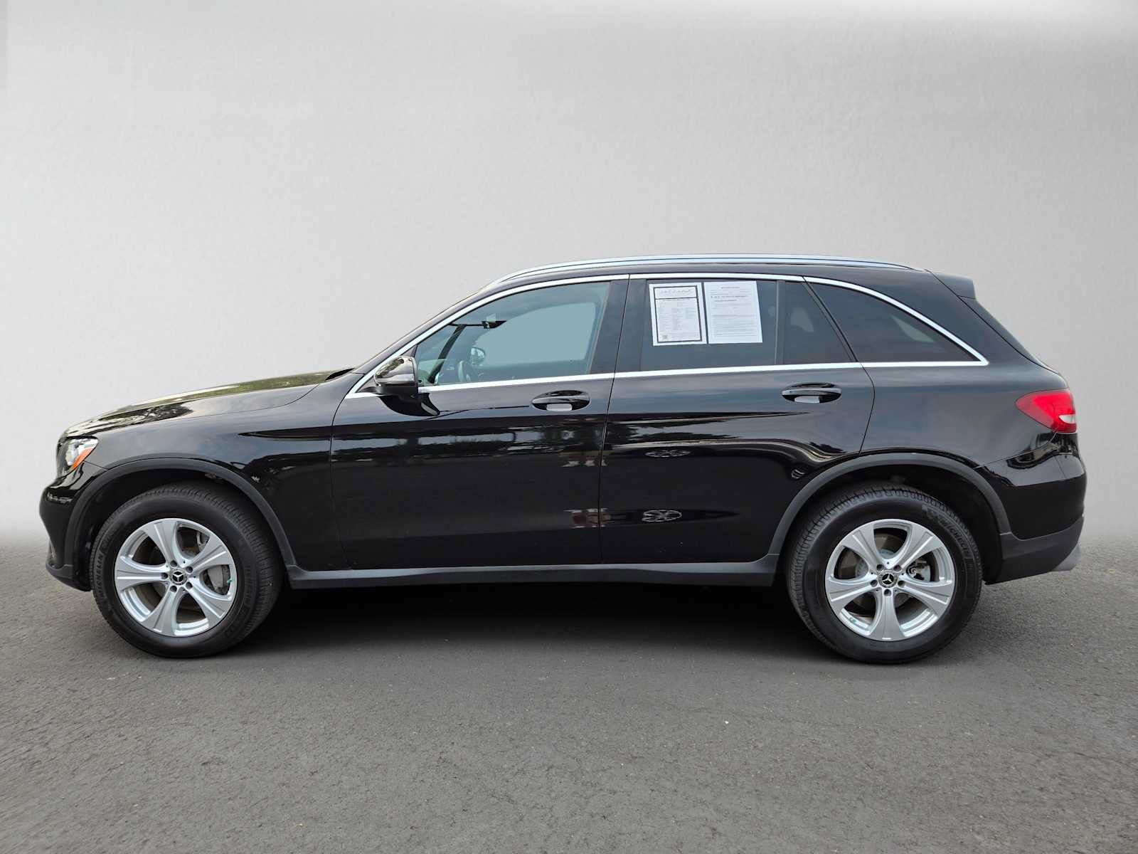 Used 2017 Mercedes-Benz GLC 300 image 6