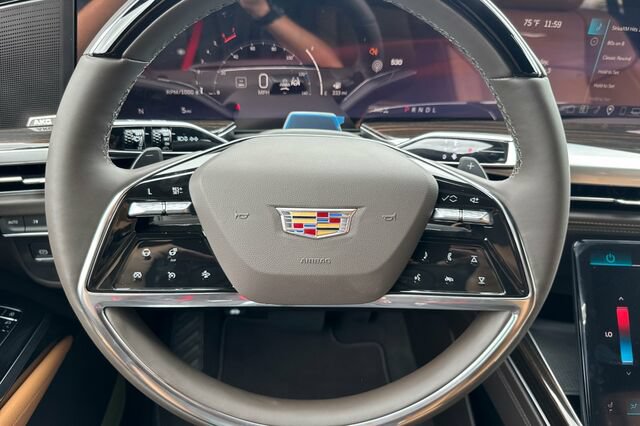 New 2026 Cadillac Escalade Luxury w/ Touring Package AWD/4WD image 26