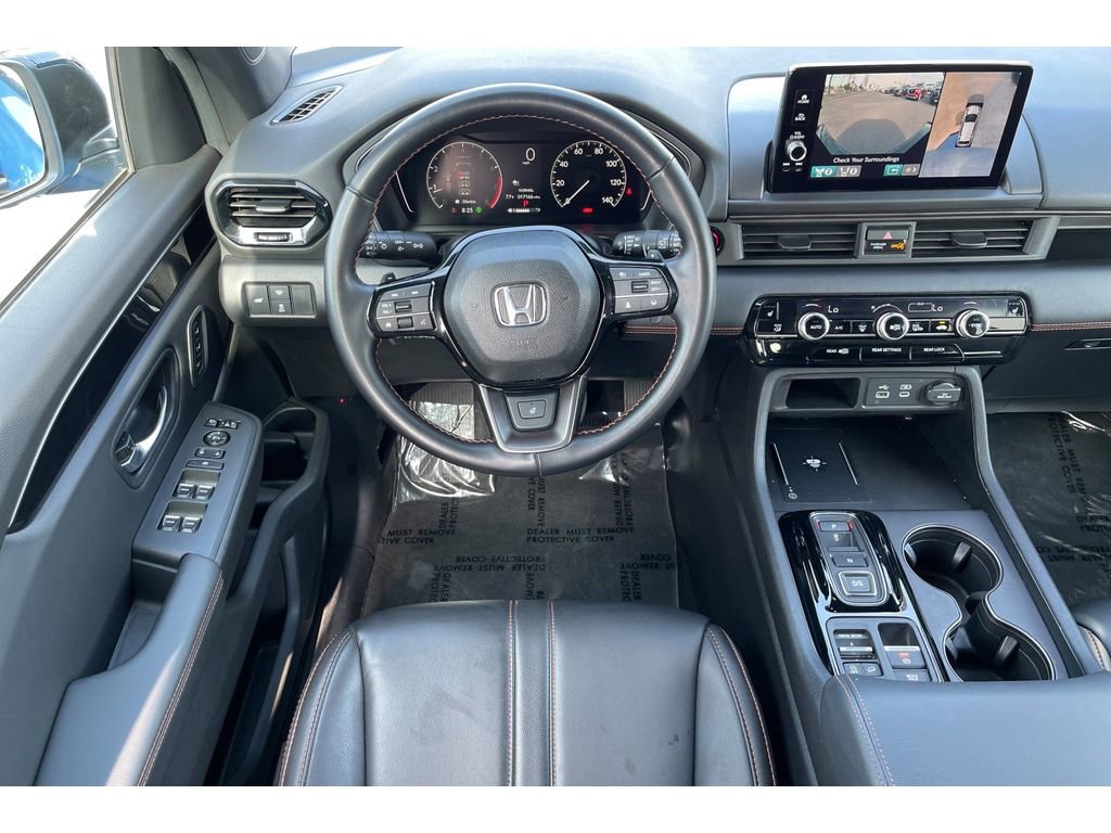 Certified 2025 Honda Pilot TrailSport image 16