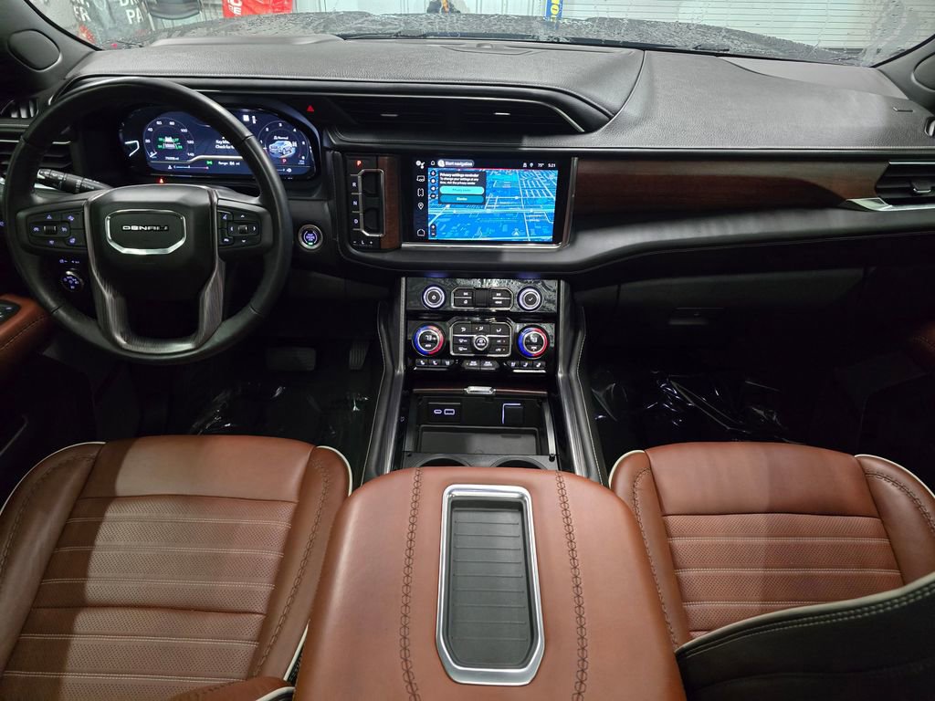 Used 2023 GMC Yukon XL Denali Ultimate AWD/4WD image 40