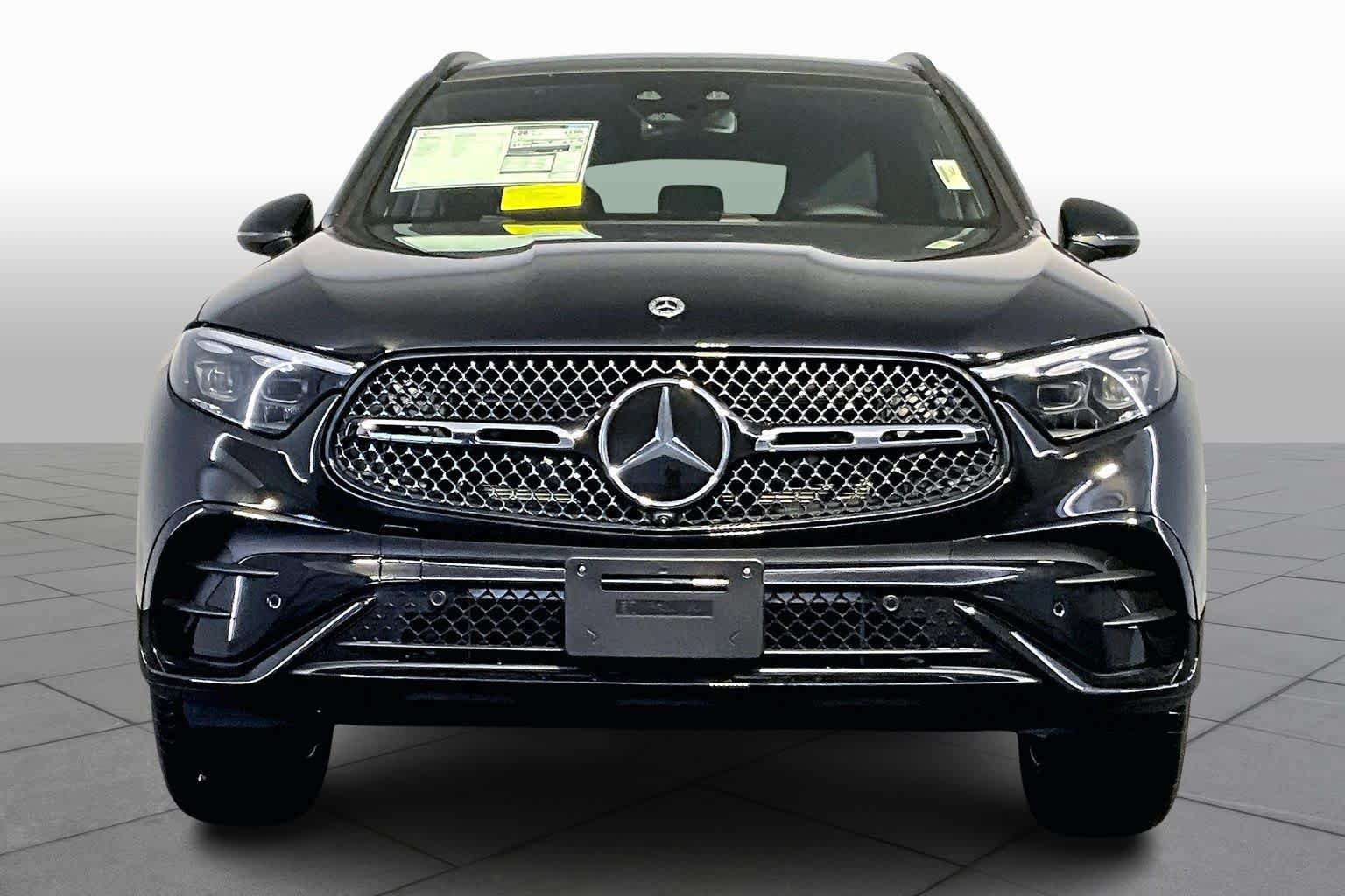 New 2026 Mercedes-Benz GLC 300 4MATIC image 2