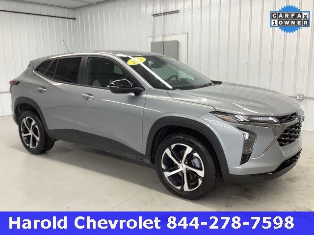 Certified 2025 Chevrolet Trax RS w/ Driver Confidence Package