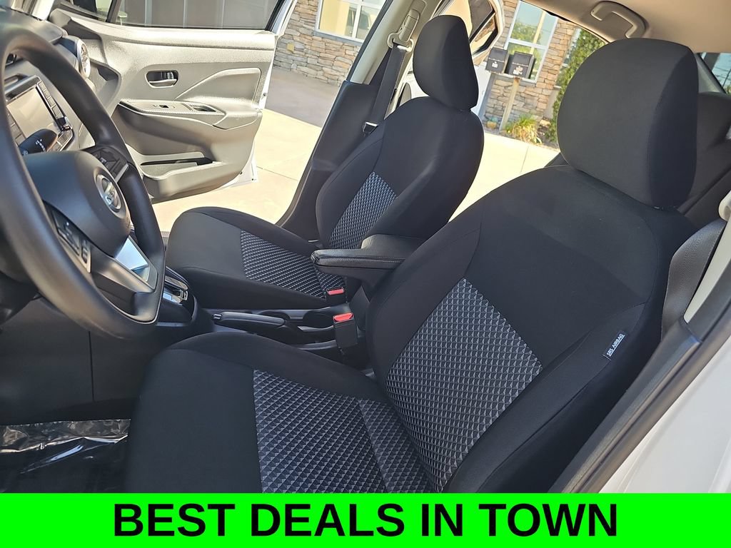 Used 2021 Nissan Versa S FWD image 14